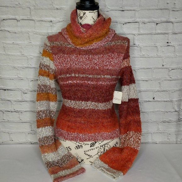 'FREE PEOPLE' CROPPED TURTLENECK SWEATER - Picture 2 of 16